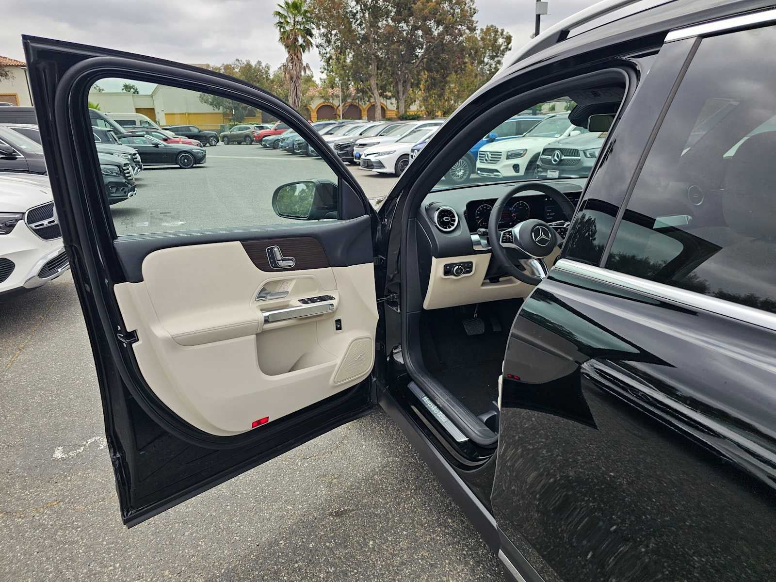 2026 Mercedes-Benz GLB 250 SUV