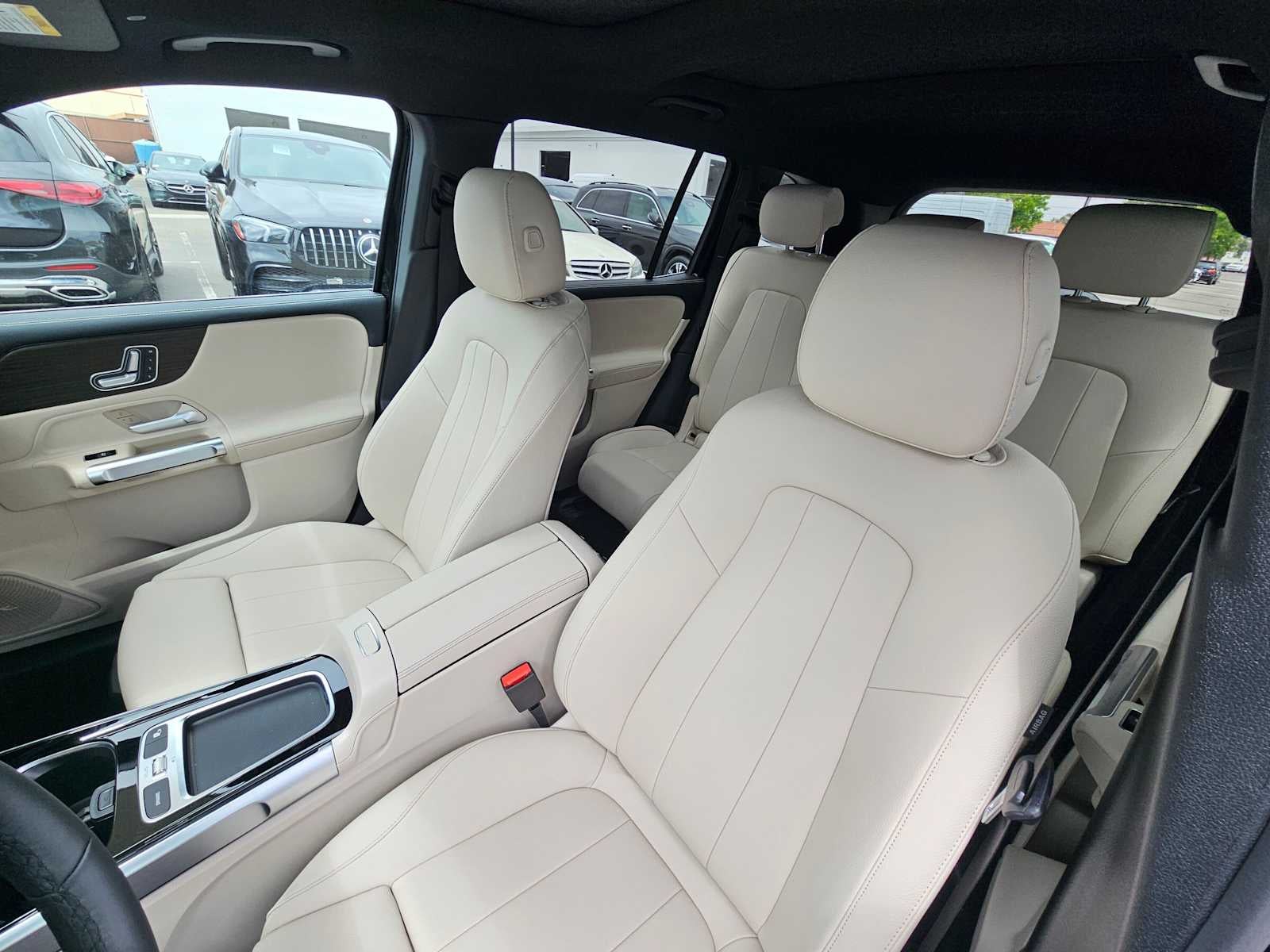 2026 Mercedes-Benz GLB 250 SUV