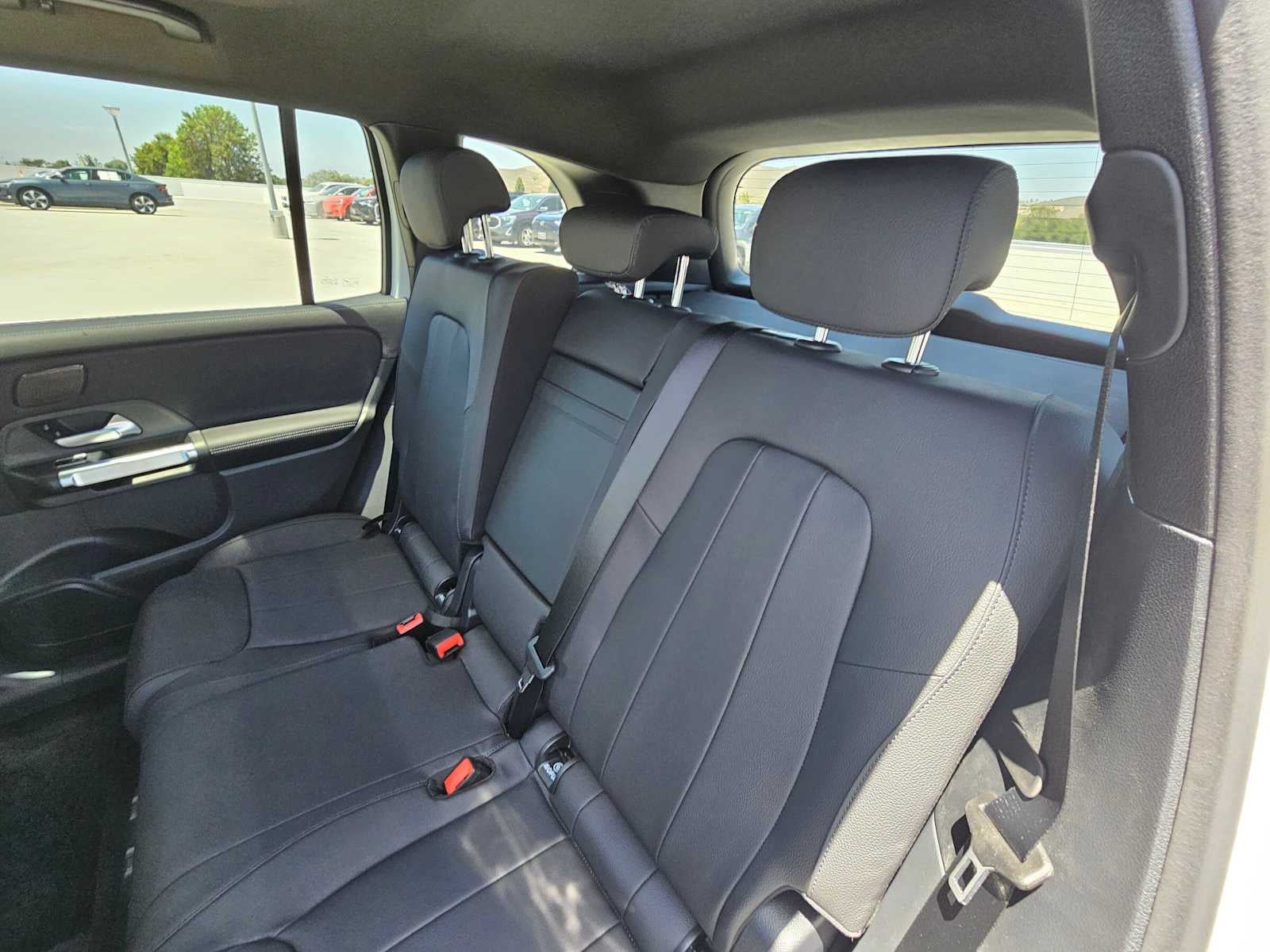 2026 Mercedes-Benz GLB 250 SUV