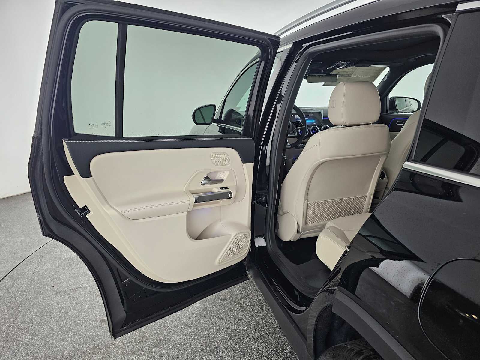 2026 Mercedes-Benz GLB 250 SUV