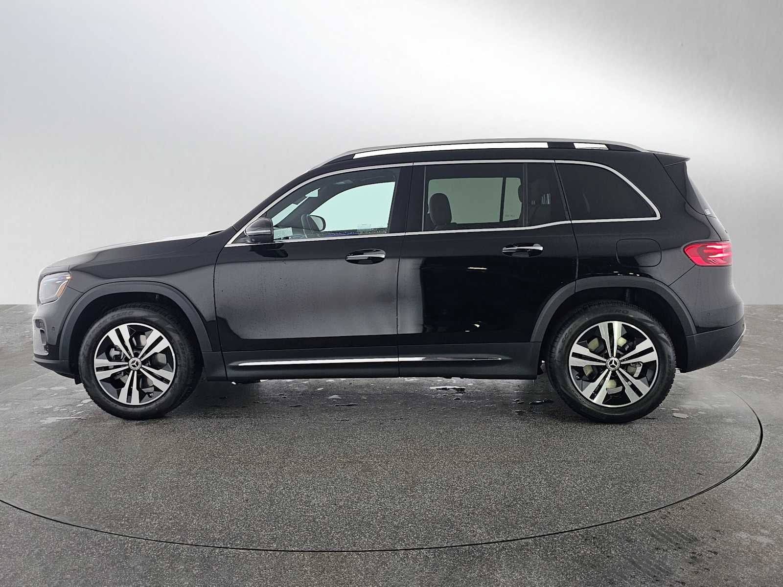 2026 Mercedes-Benz GLB 250 SUV