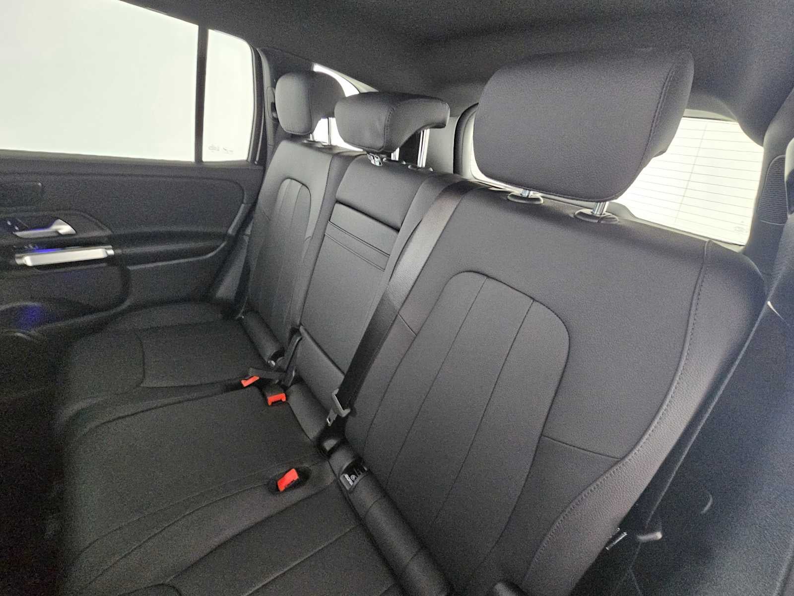 2026 Mercedes-Benz GLB 250 SUV