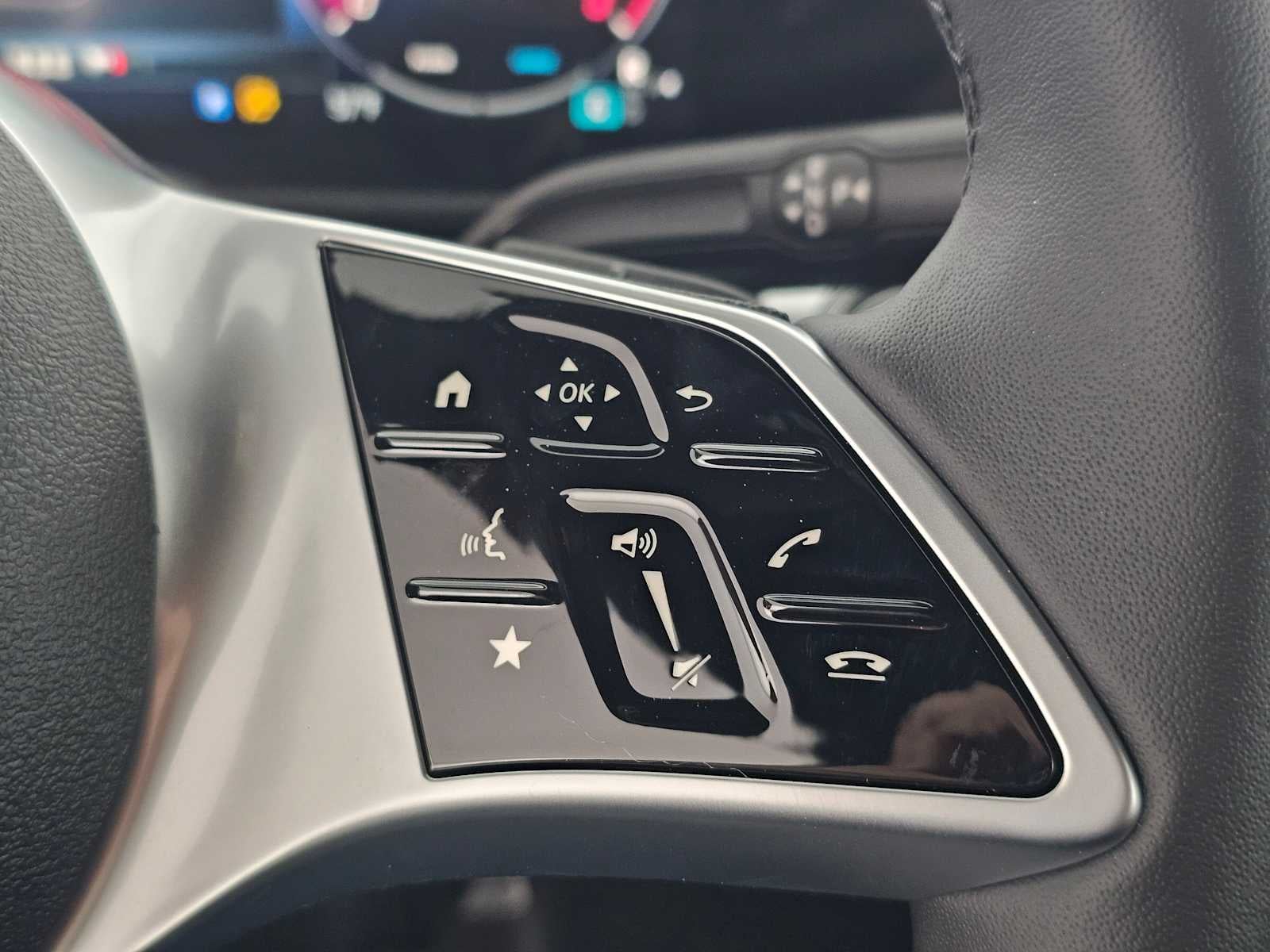 2026 Mercedes-Benz GLB 250 SUV