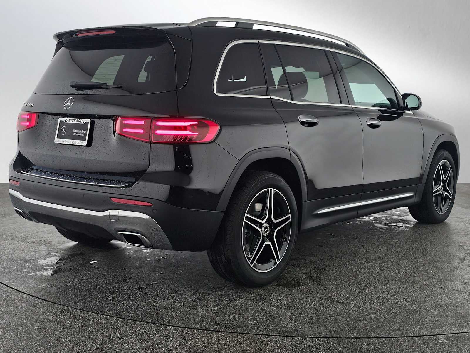 2026 Mercedes-Benz GLB 250 SUV