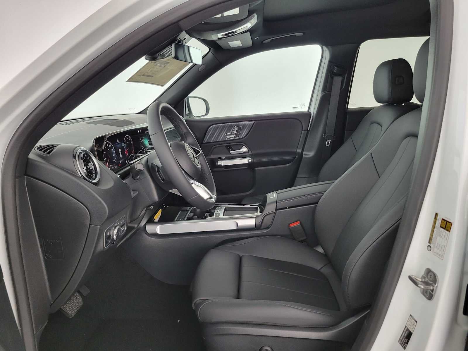 2026 Mercedes-Benz GLB 250 SUV