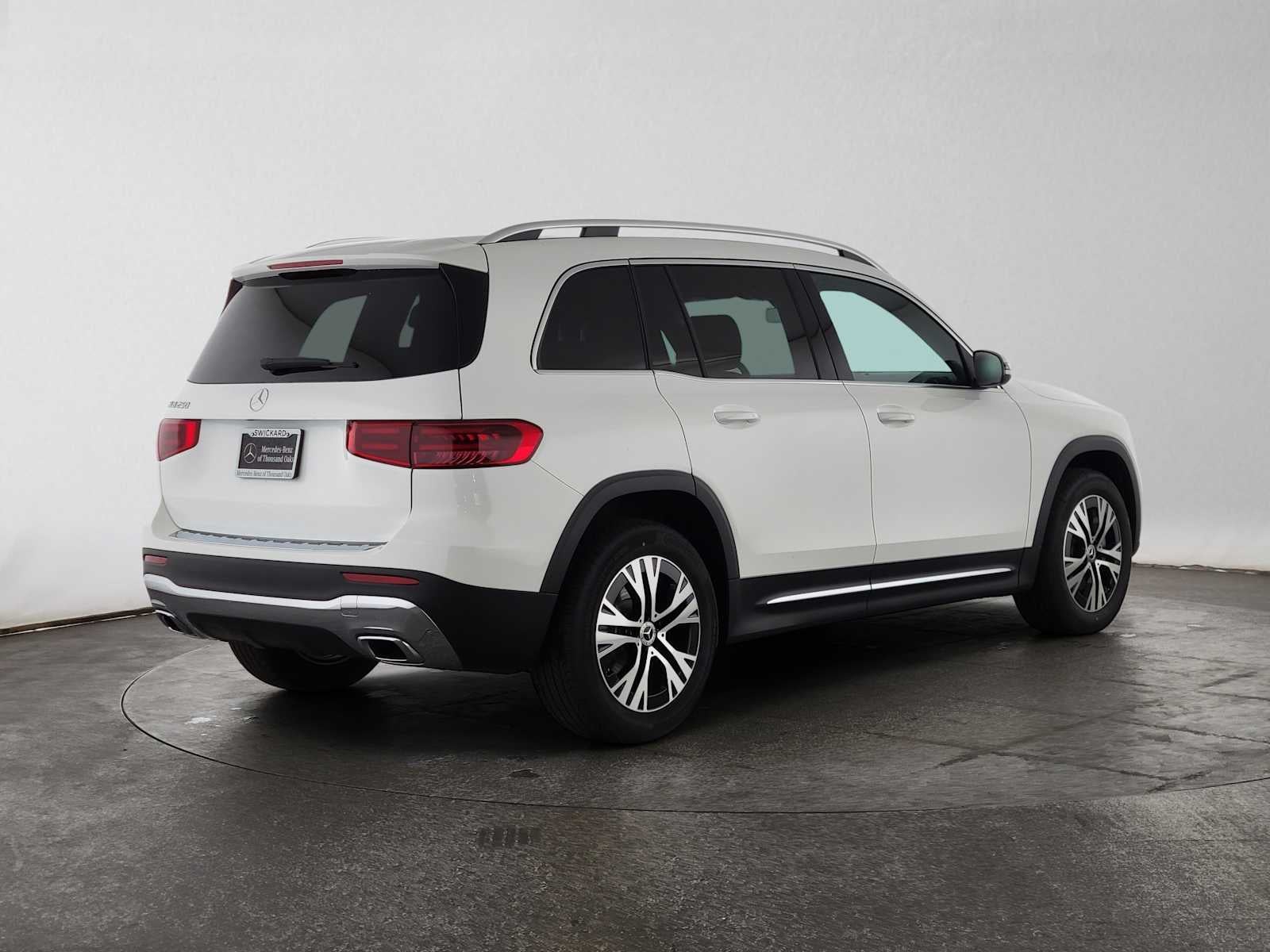 2026 Mercedes-Benz GLB 250 SUV