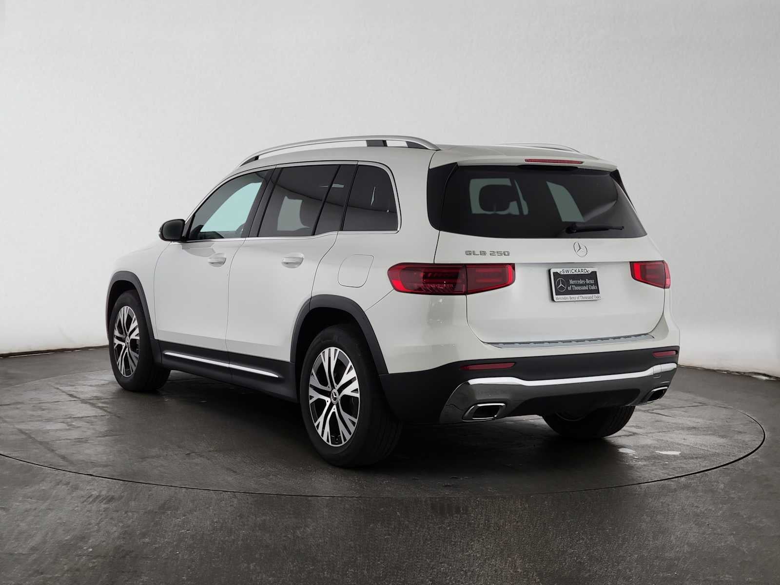 2026 Mercedes-Benz GLB 250 SUV