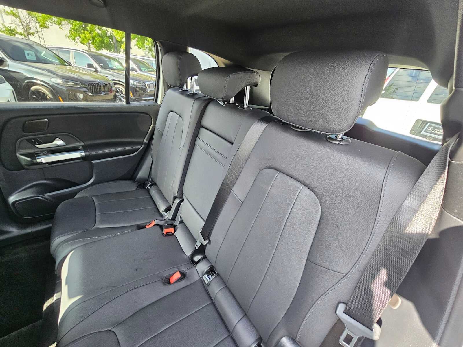 2026 Mercedes-Benz GLB 250 SUV