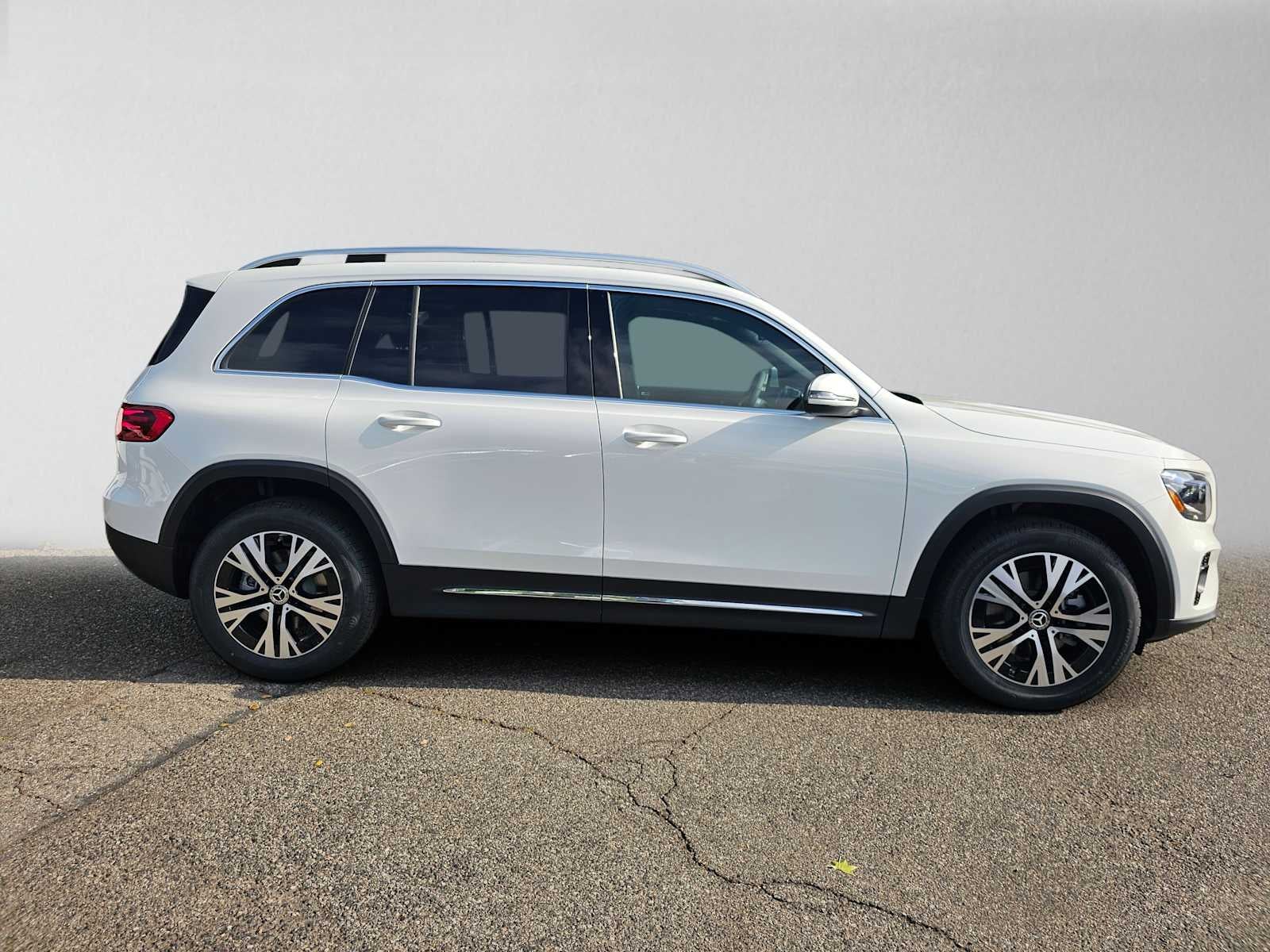 2026 Mercedes-Benz GLB 250 SUV