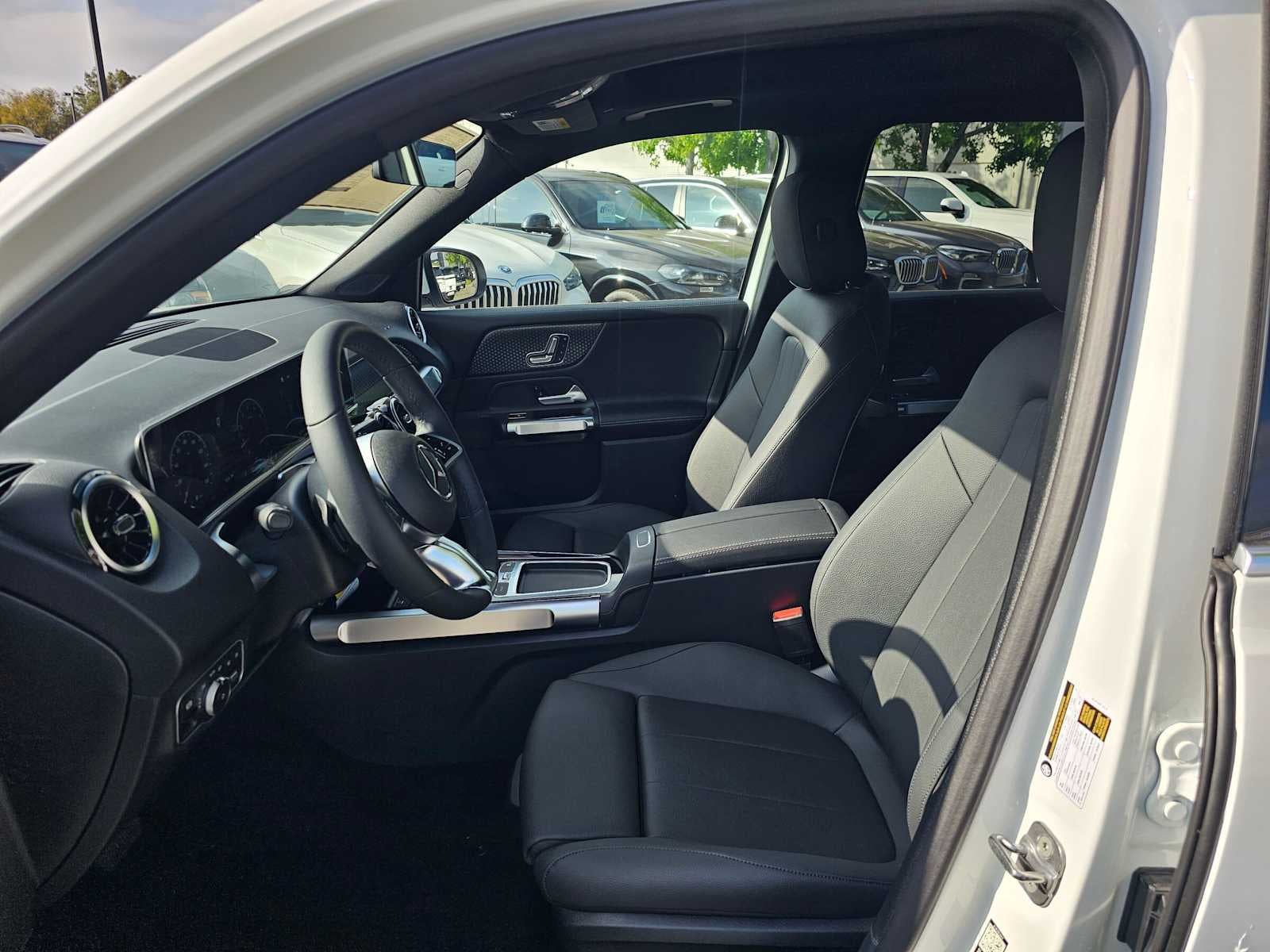 2026 Mercedes-Benz GLB 250 SUV