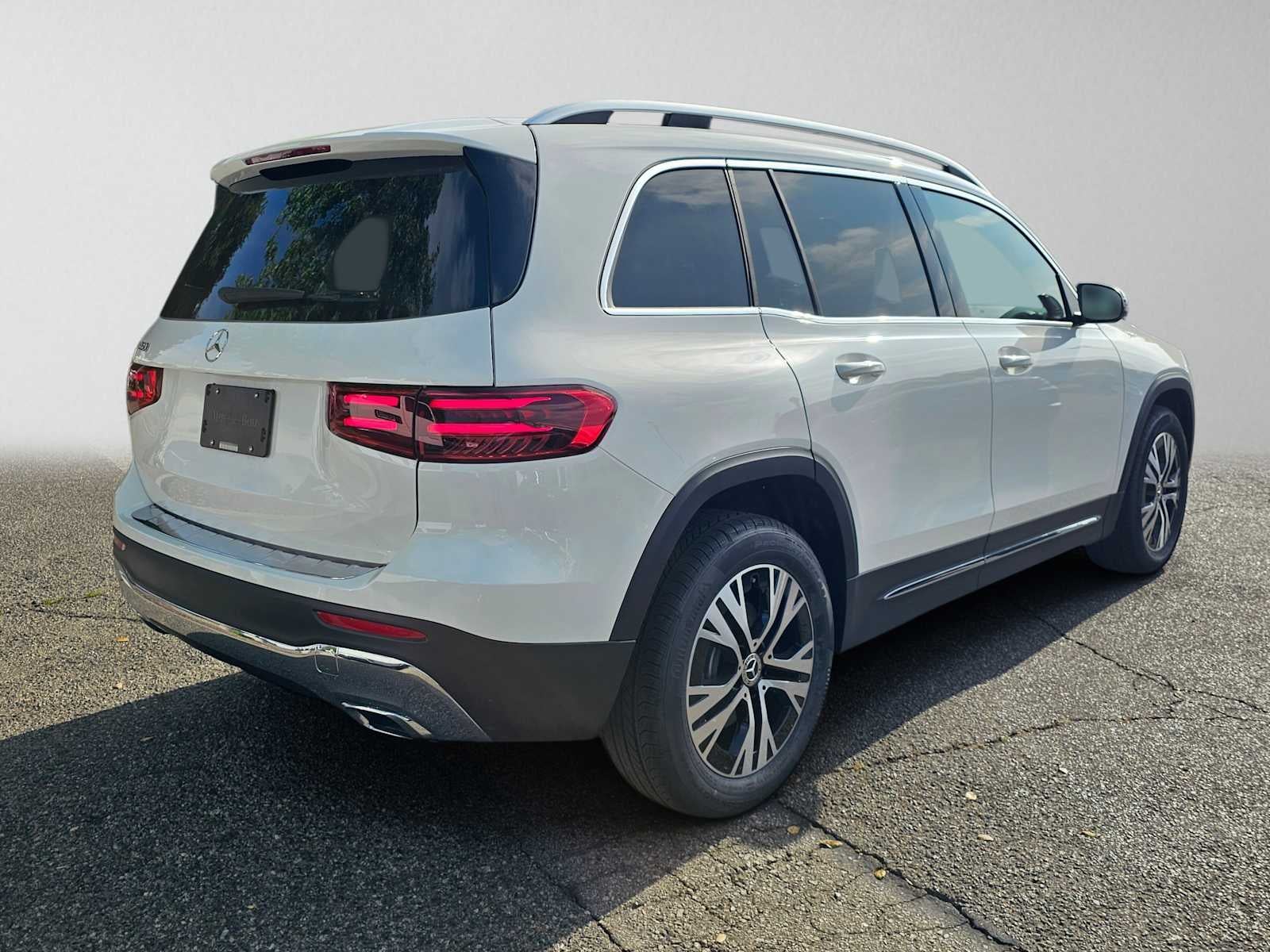 2026 Mercedes-Benz GLB 250 SUV