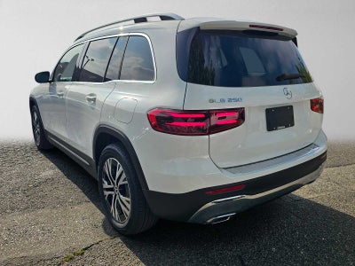 2026 Mercedes-Benz GLB 250 SUV
