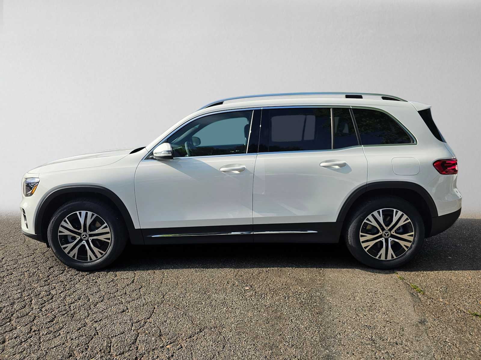 2026 Mercedes-Benz GLB 250 SUV