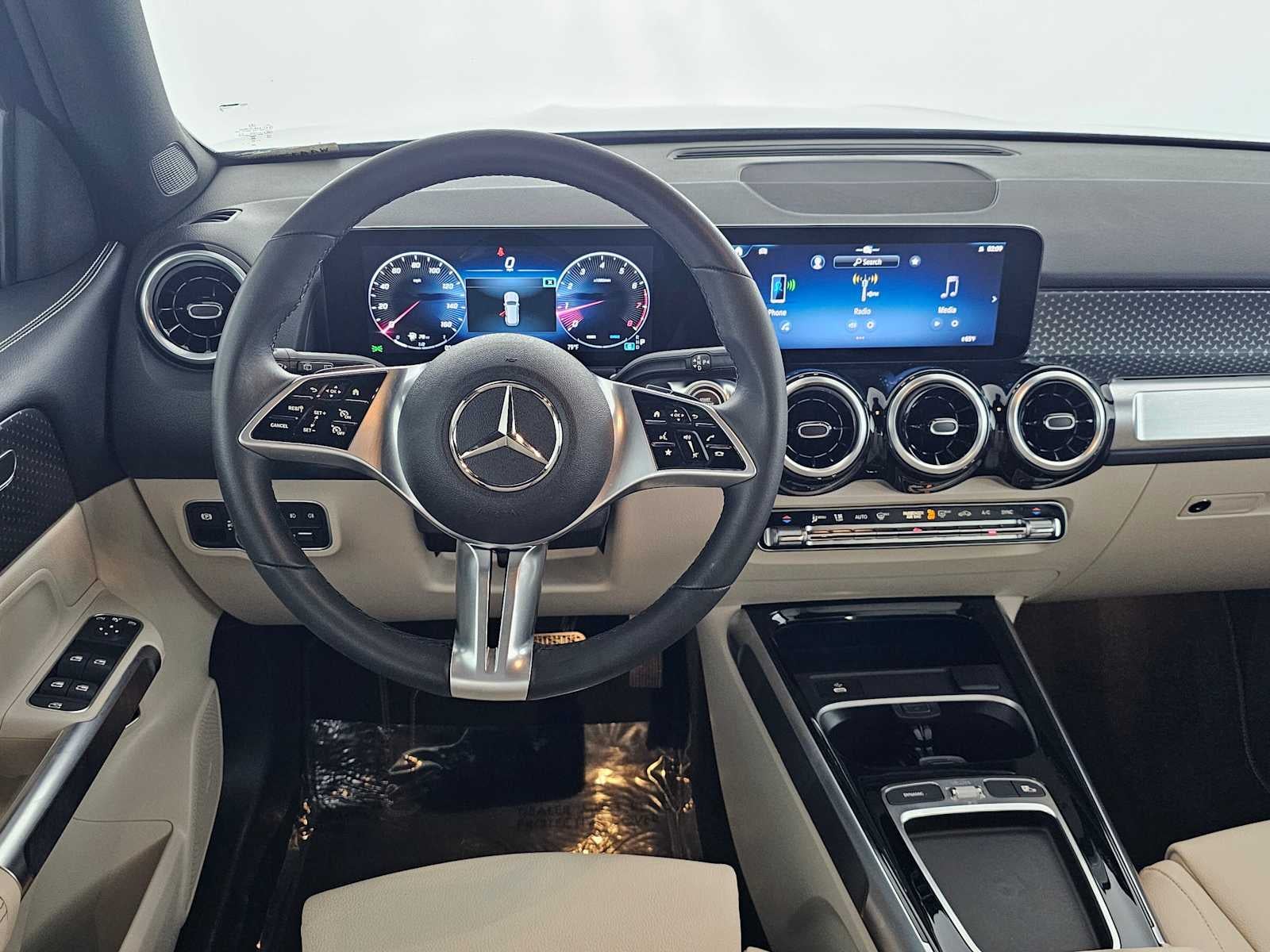 2026 Mercedes-Benz GLB 250 SUV