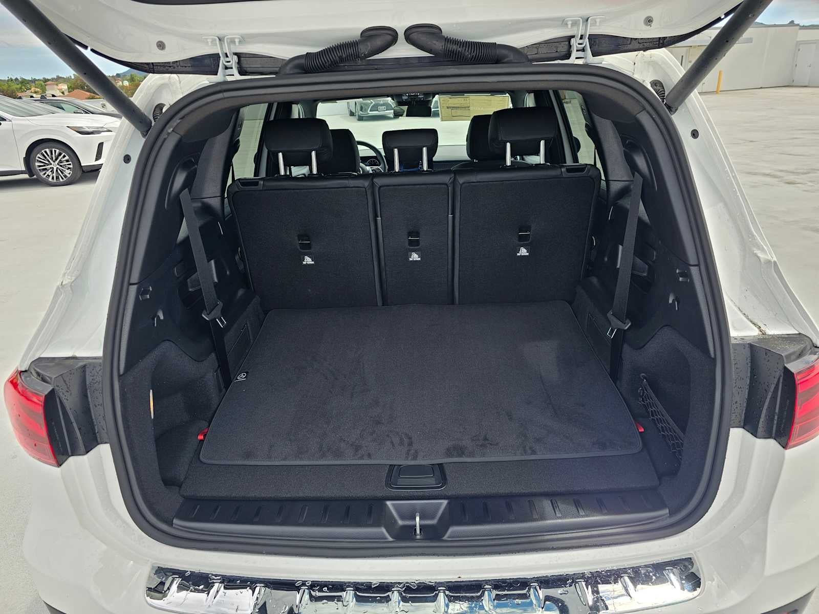 2026 Mercedes-Benz GLB 250 SUV