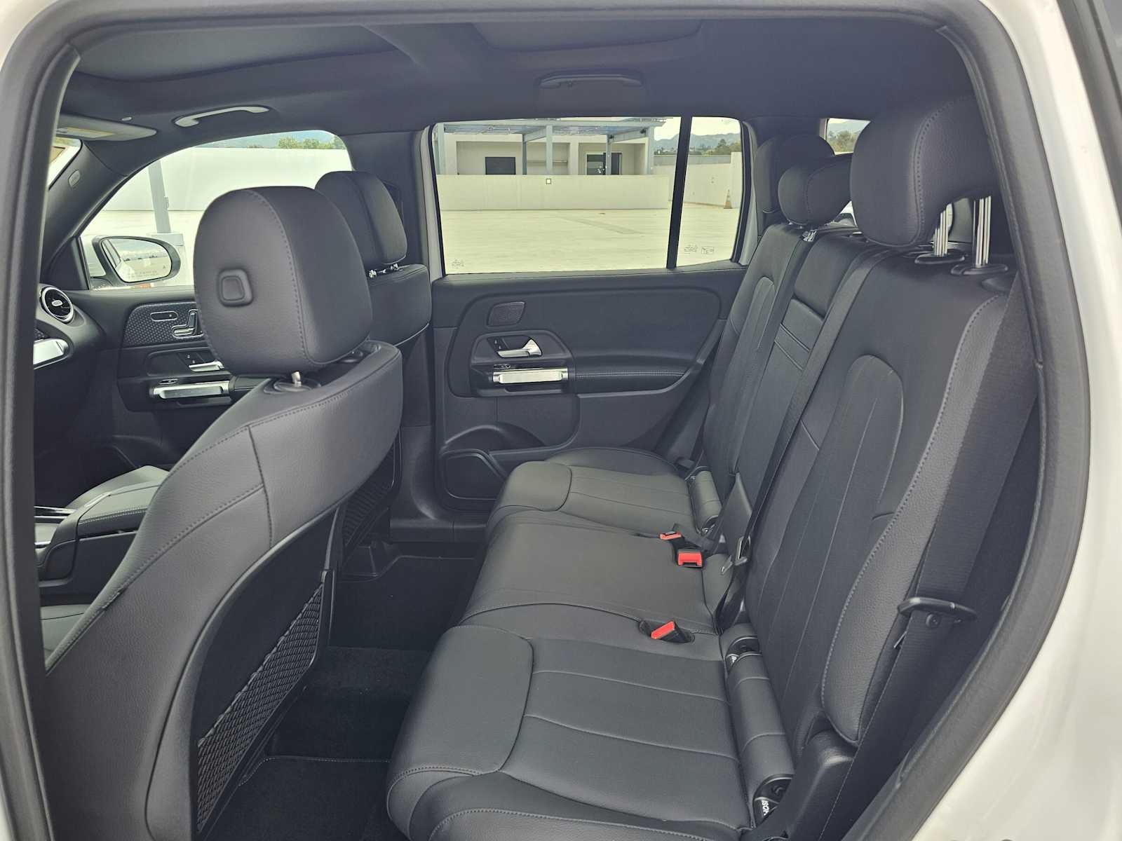 2026 Mercedes-Benz GLB 250 SUV