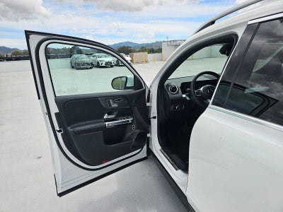 2026 Mercedes-Benz GLB 250 SUV