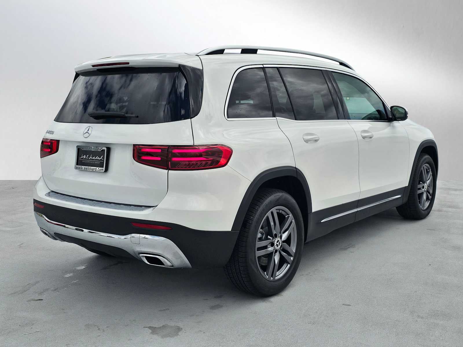 2026 Mercedes-Benz GLB 250 SUV