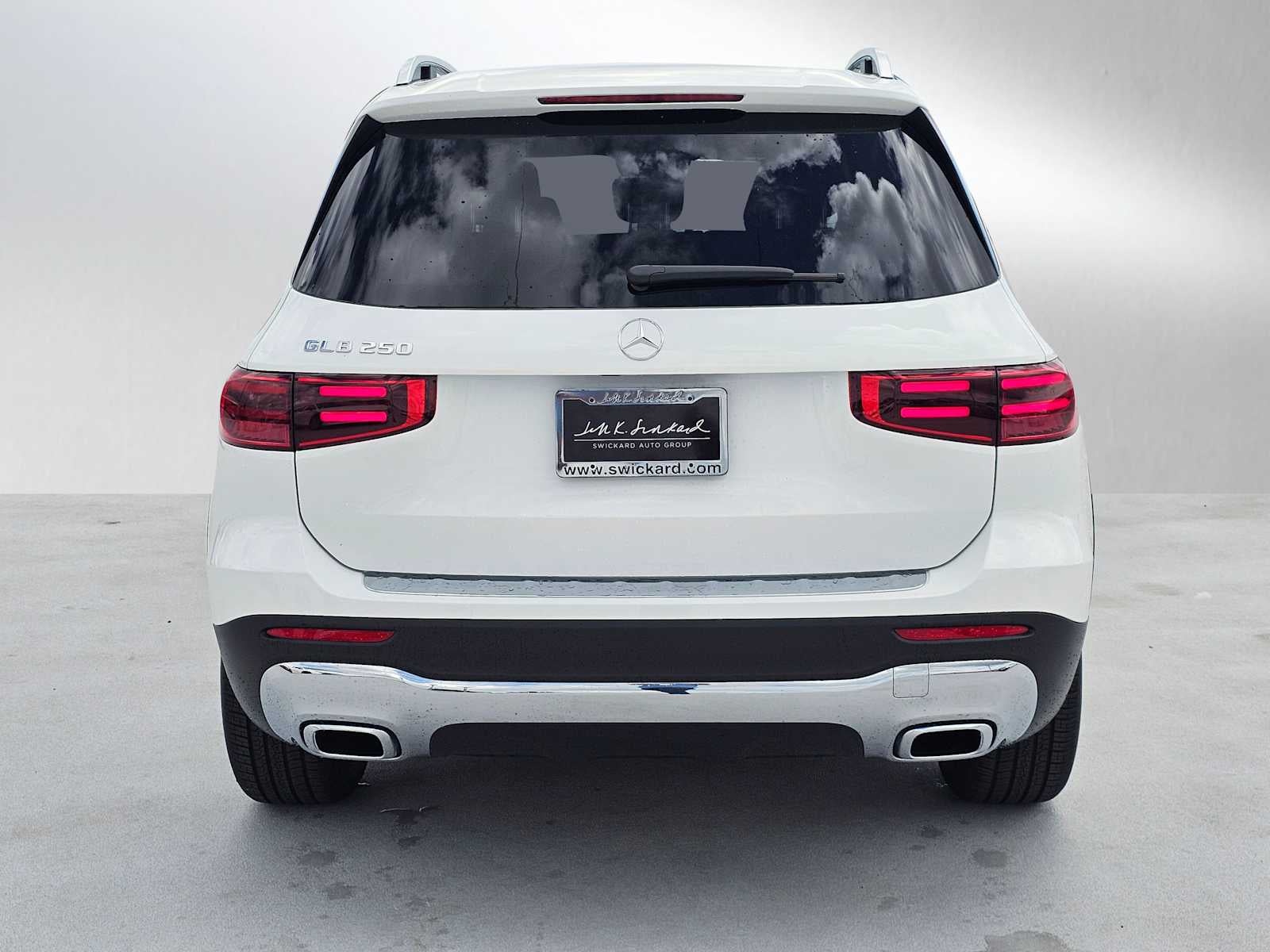 2026 Mercedes-Benz GLB 250 SUV