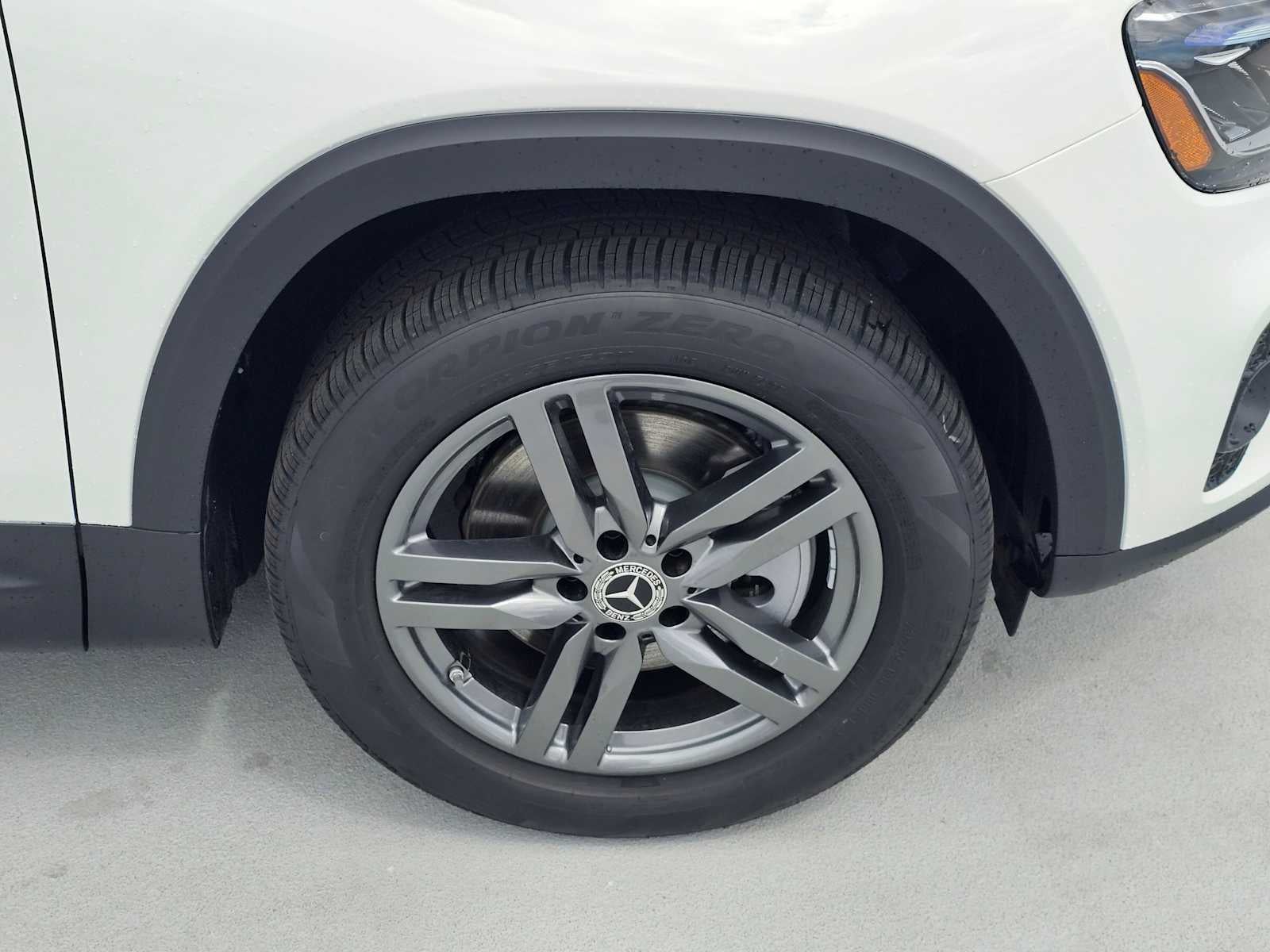 2026 Mercedes-Benz GLB 250 SUV