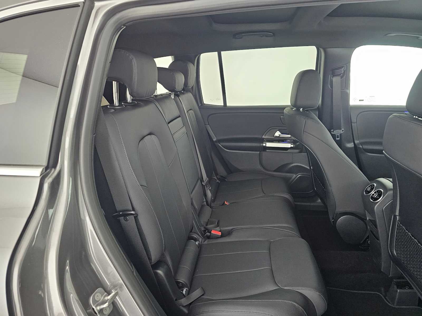 2026 Mercedes-Benz GLB 250 SUV