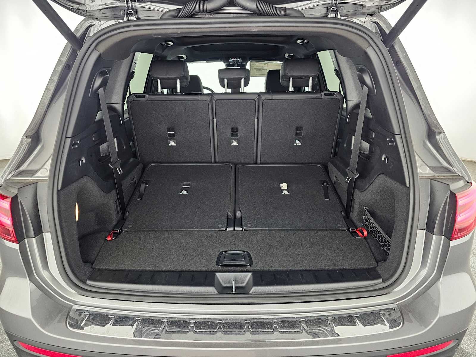 2026 Mercedes-Benz GLB 250 SUV