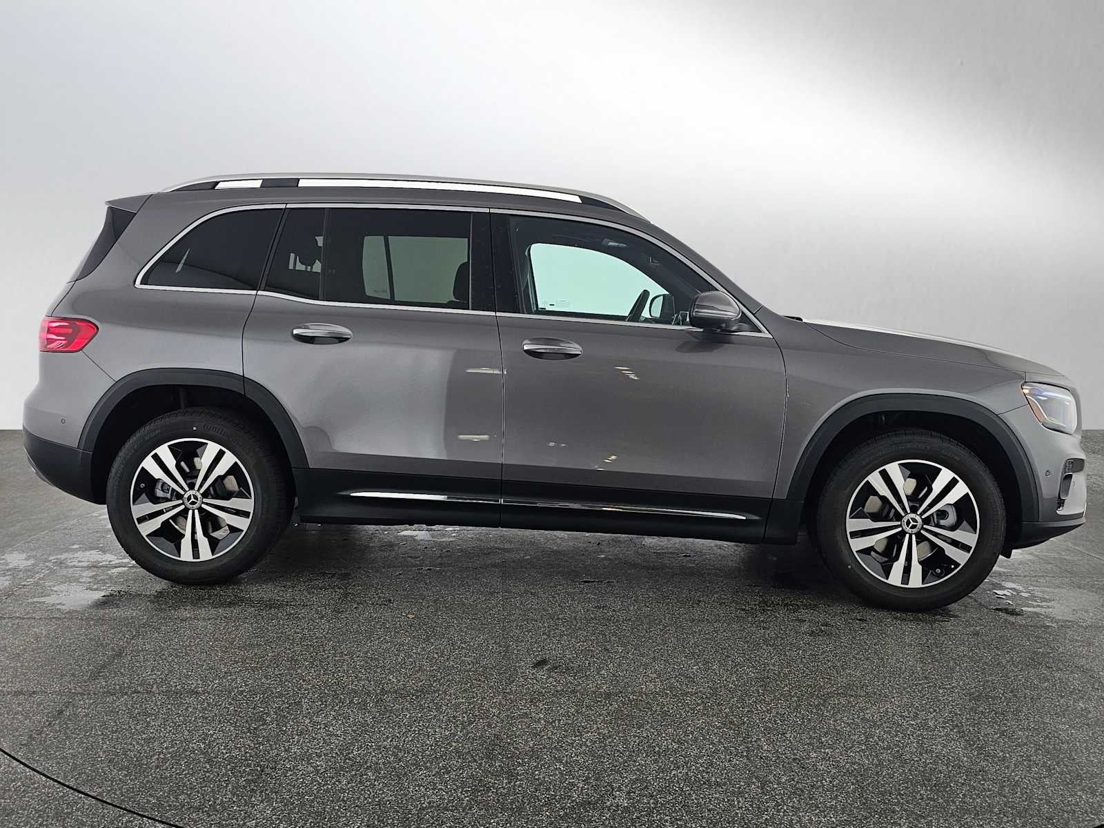 2026 Mercedes-Benz GLB 250 SUV