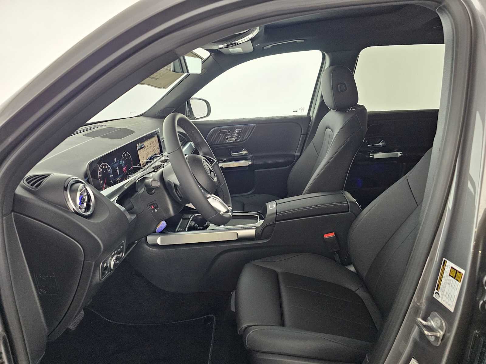 2026 Mercedes-Benz GLB 250 SUV