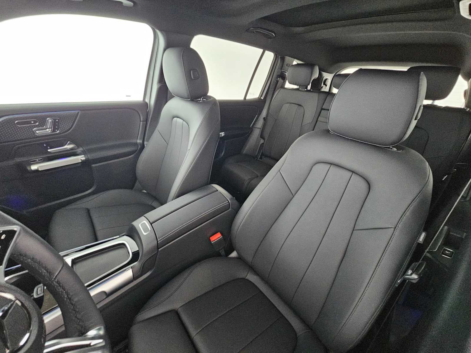 2026 Mercedes-Benz GLB 250 SUV