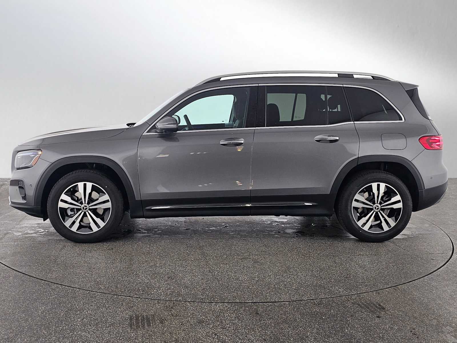 2026 Mercedes-Benz GLB 250 SUV