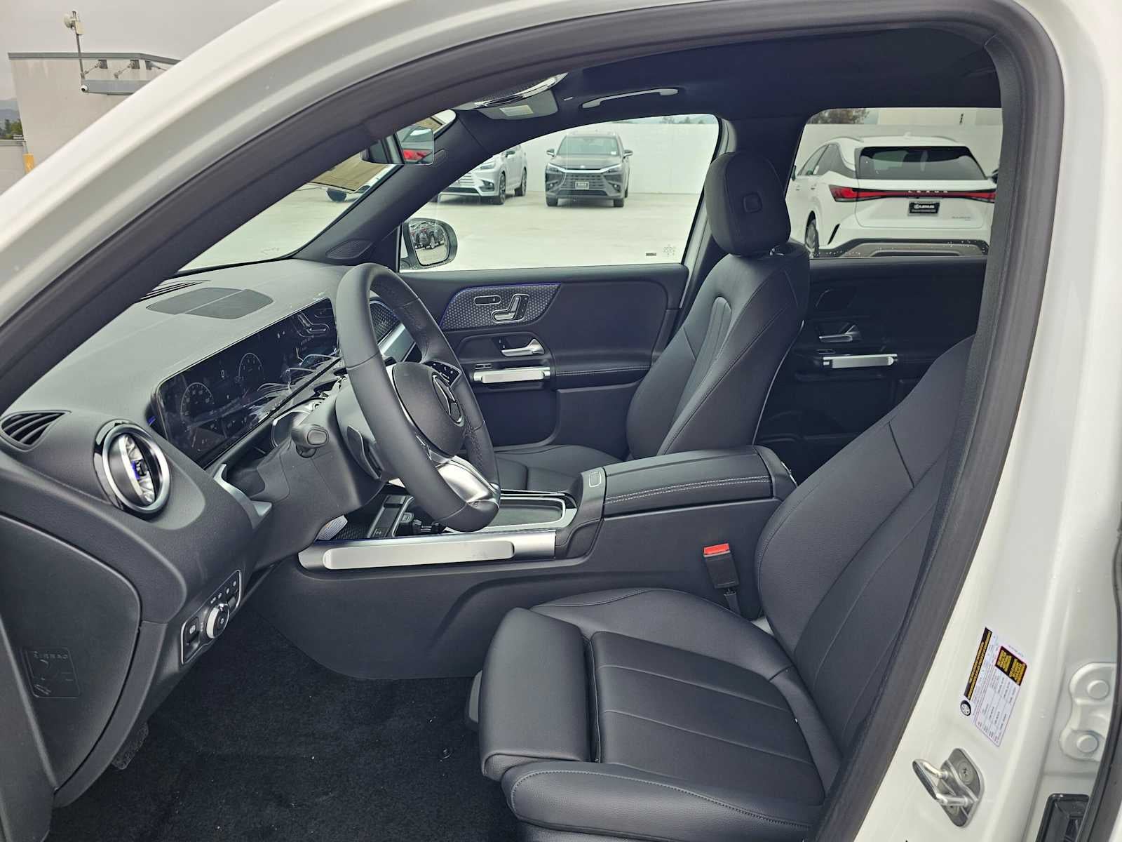 2026 Mercedes-Benz GLB 250 SUV