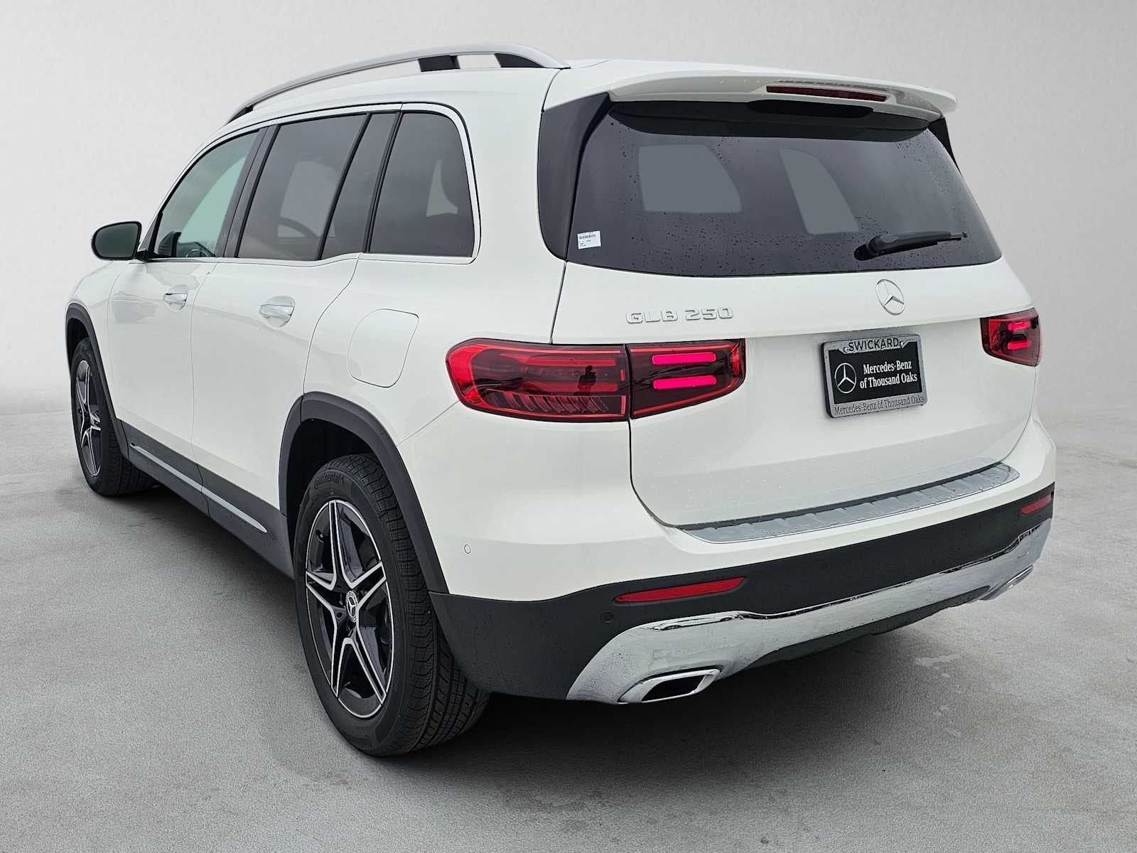 2026 Mercedes-Benz GLB 250 SUV