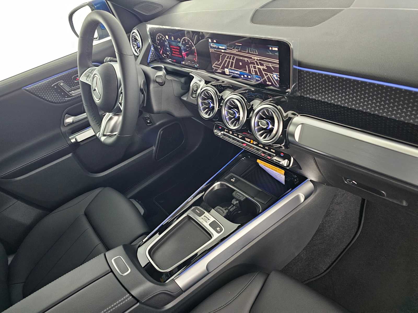 2026 Mercedes-Benz GLB 250 SUV