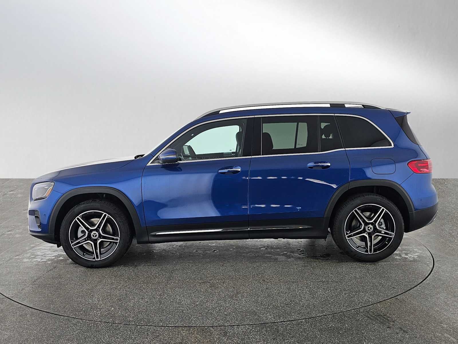 2026 Mercedes-Benz GLB 250 SUV