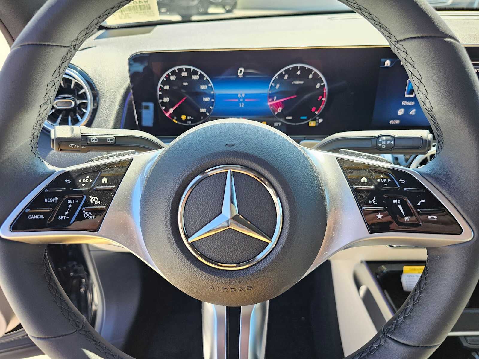2026 Mercedes-Benz GLB 250 SUV