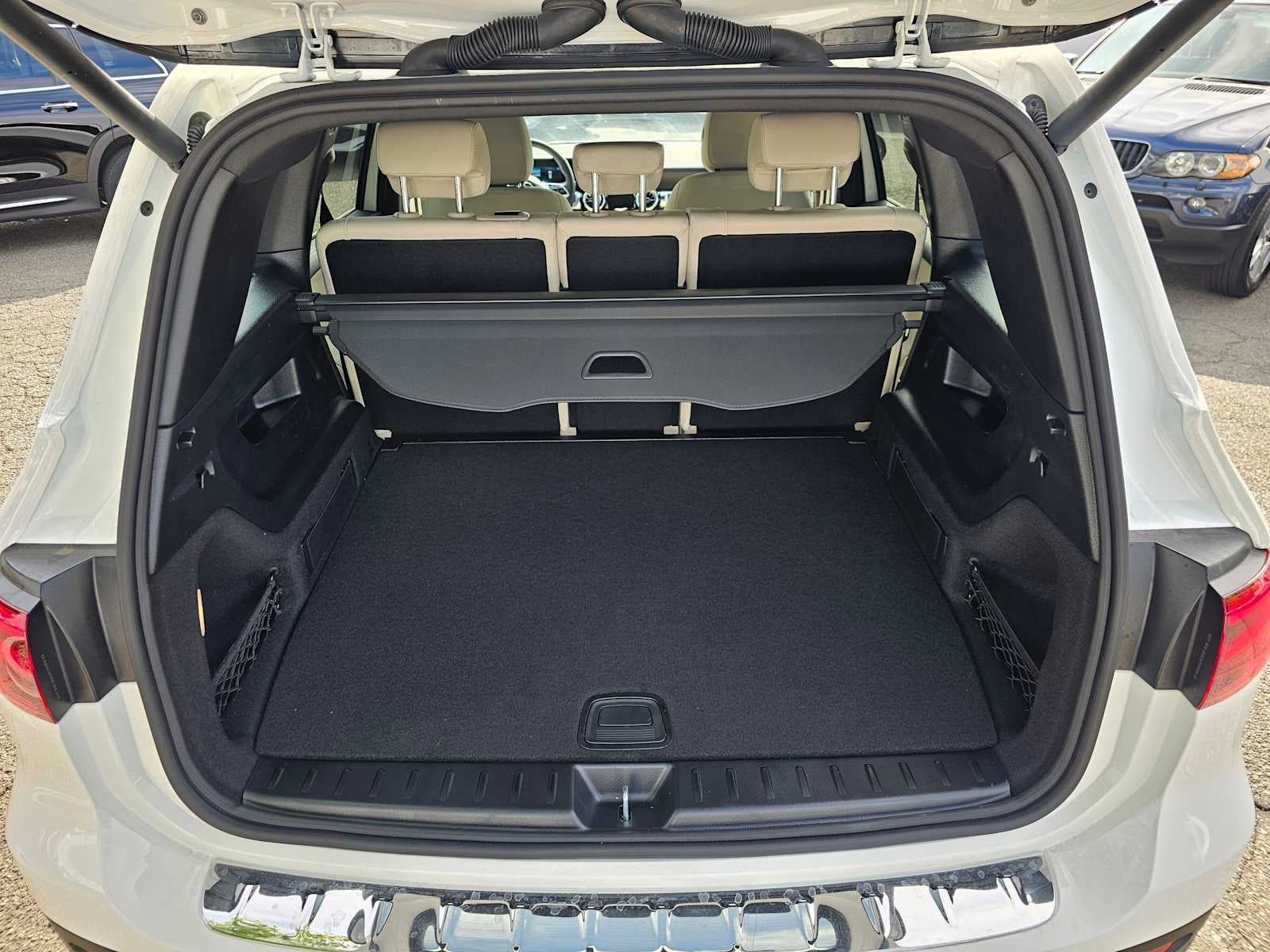 2026 Mercedes-Benz GLB 250 SUV
