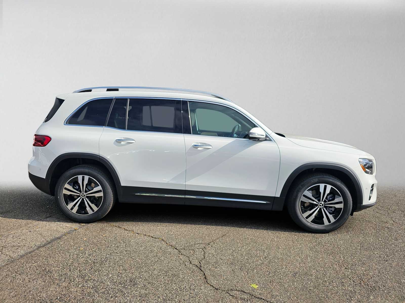 2026 Mercedes-Benz GLB 250 SUV