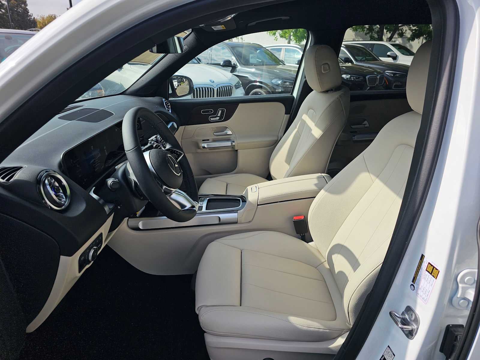 2026 Mercedes-Benz GLB 250 SUV