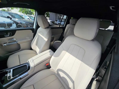 2026 Mercedes-Benz GLB 250 SUV