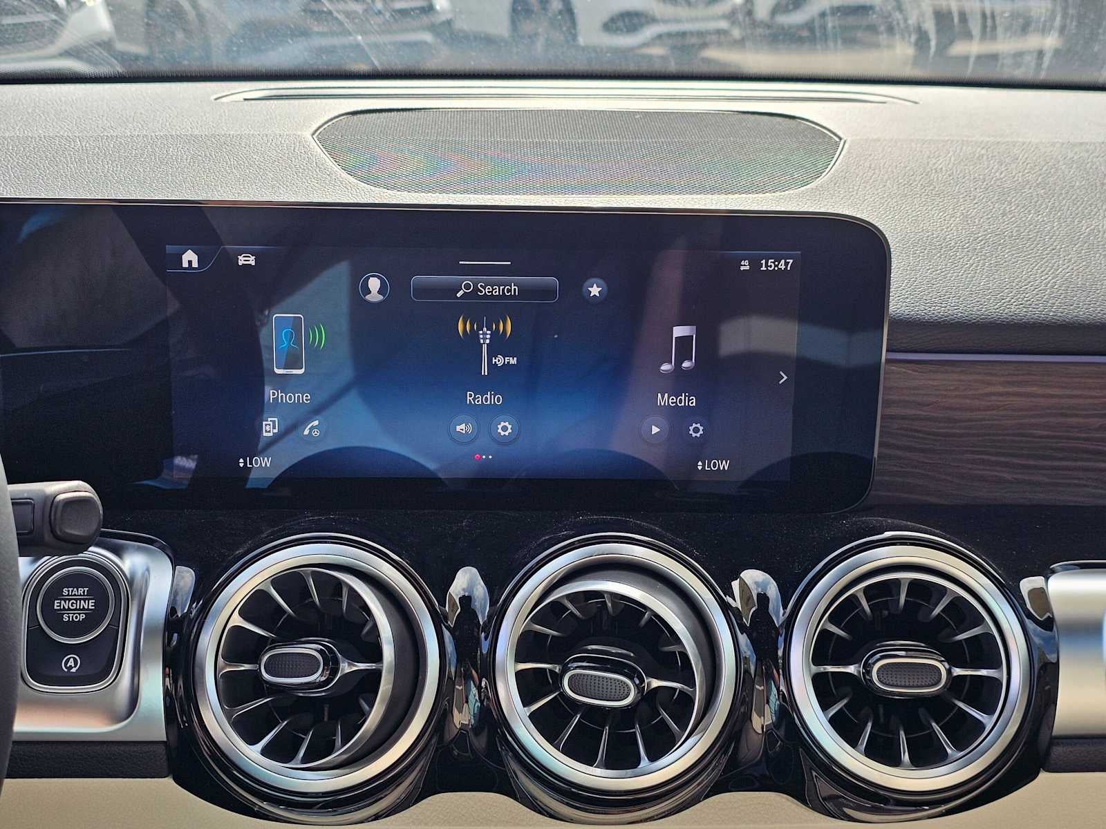 2026 Mercedes-Benz GLB 250 SUV