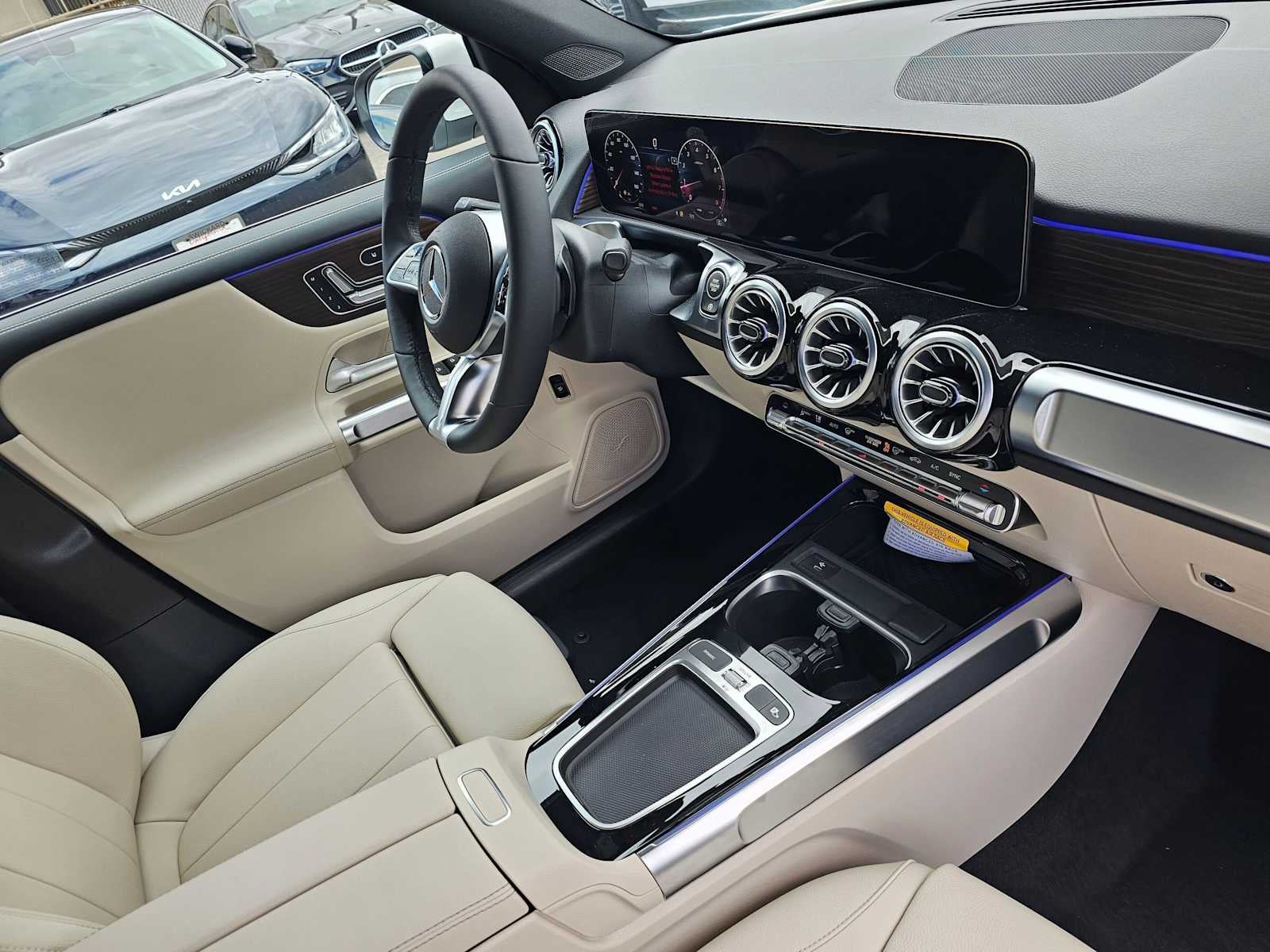 2026 Mercedes-Benz GLB 250 SUV