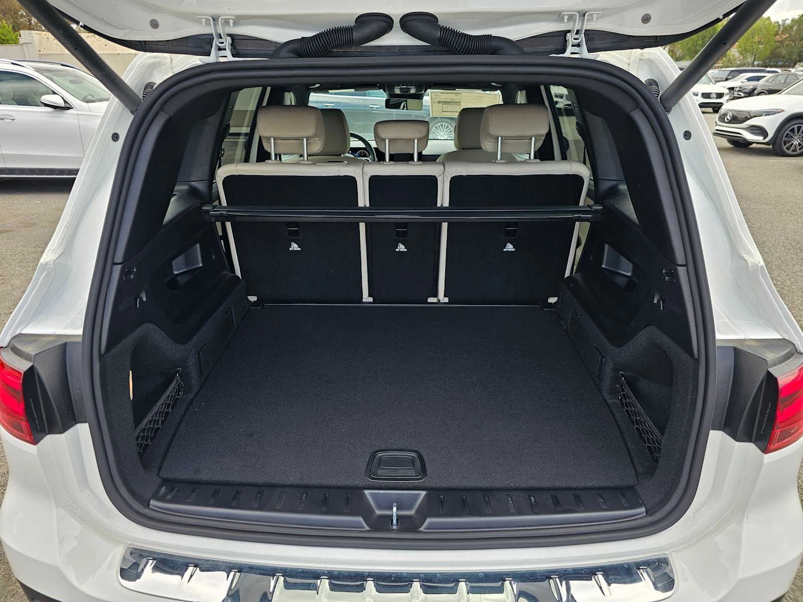 2026 Mercedes-Benz GLB 250 SUV