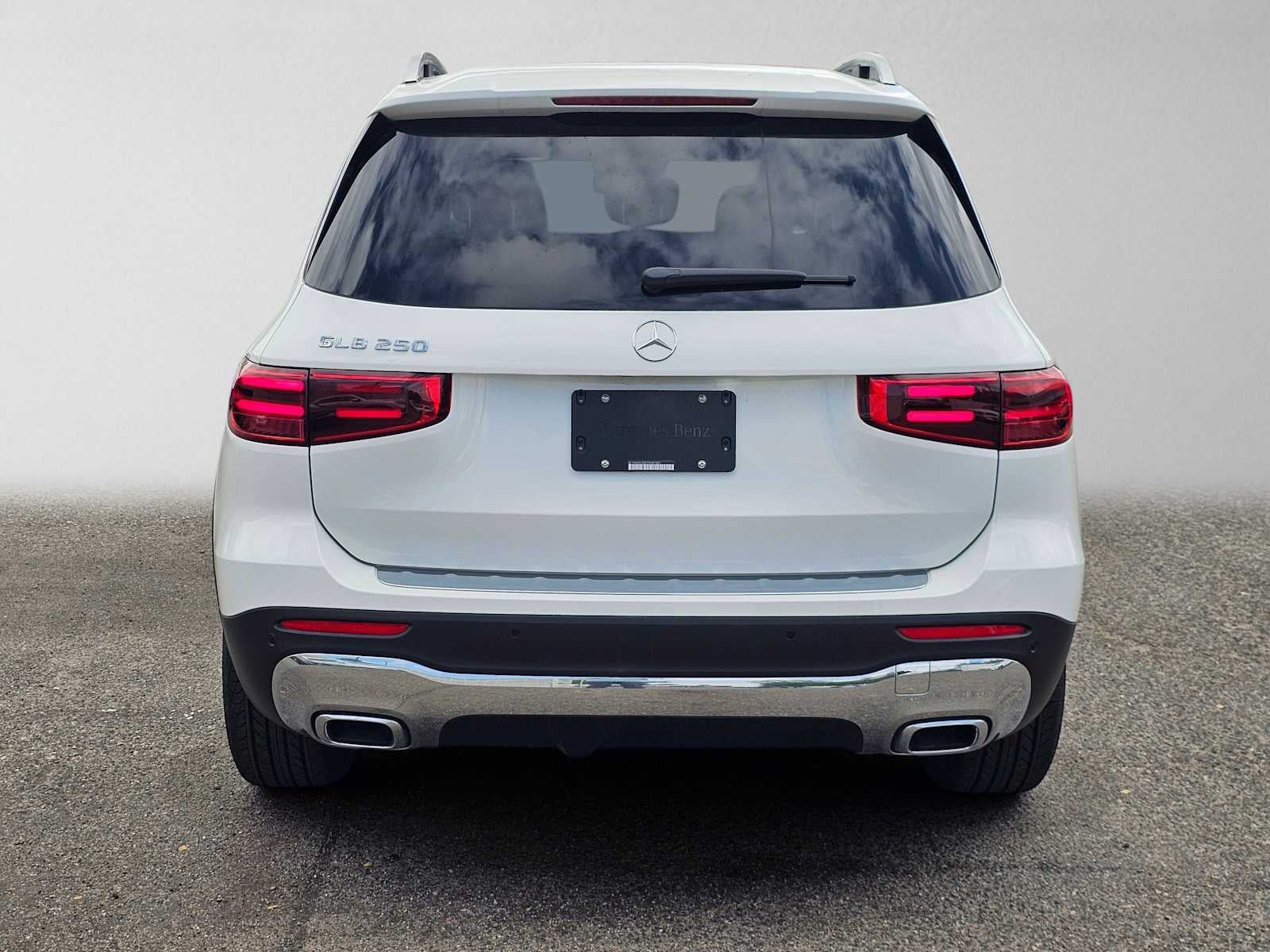 2026 Mercedes-Benz GLB 250 SUV