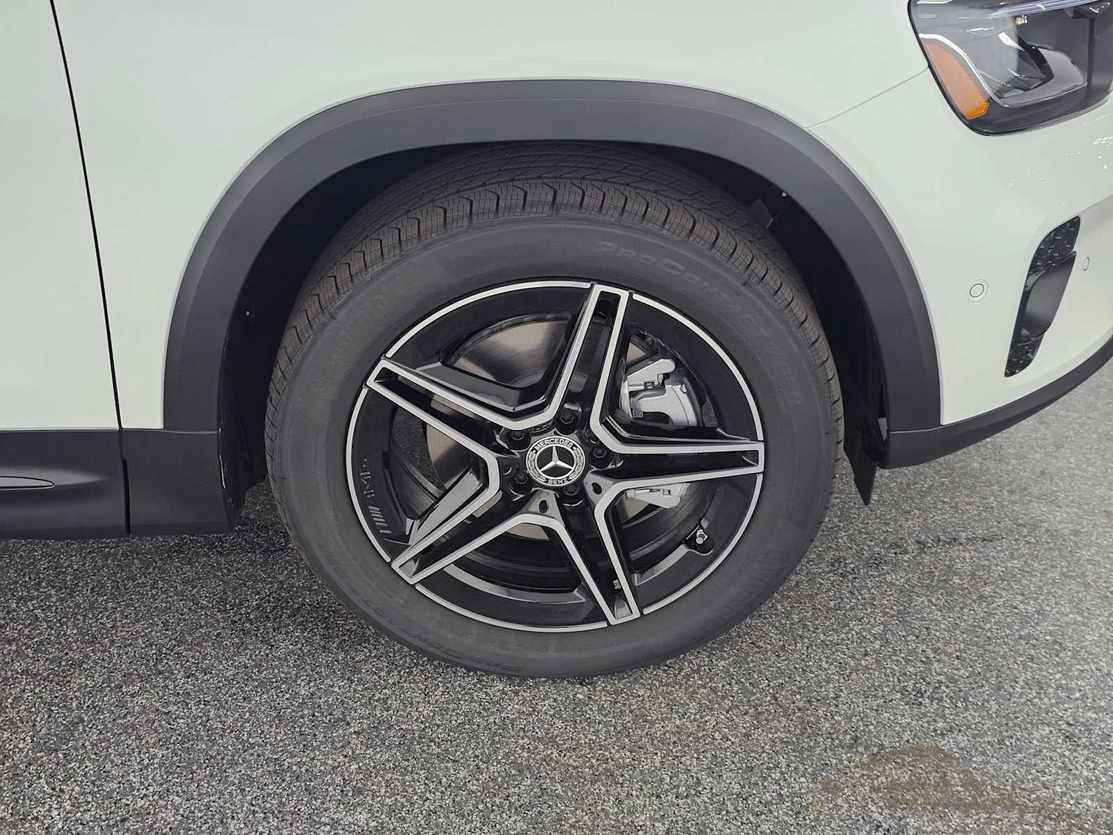 2026 Mercedes-Benz GLB 250 SUV