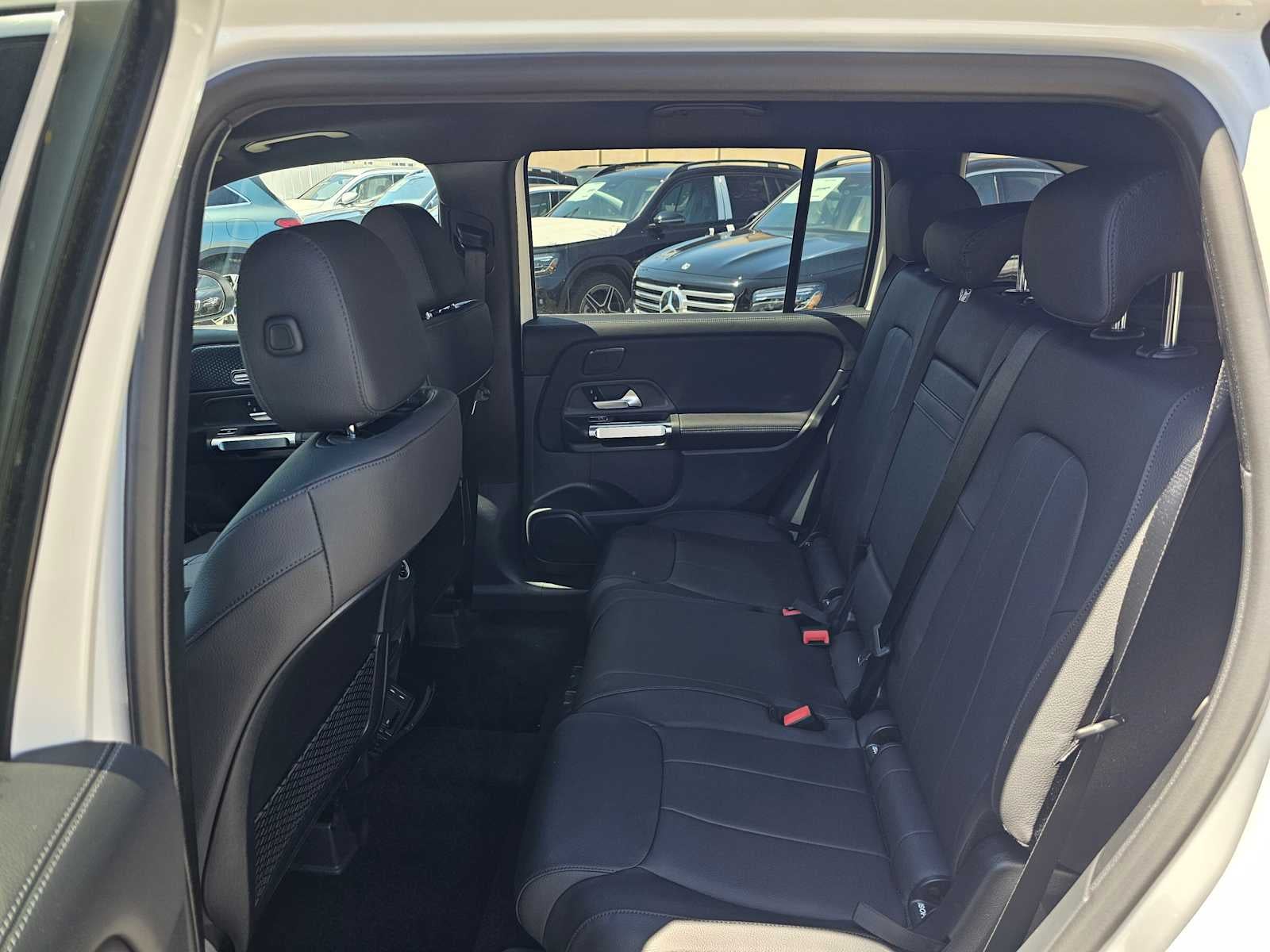 2026 Mercedes-Benz GLB 250 SUV