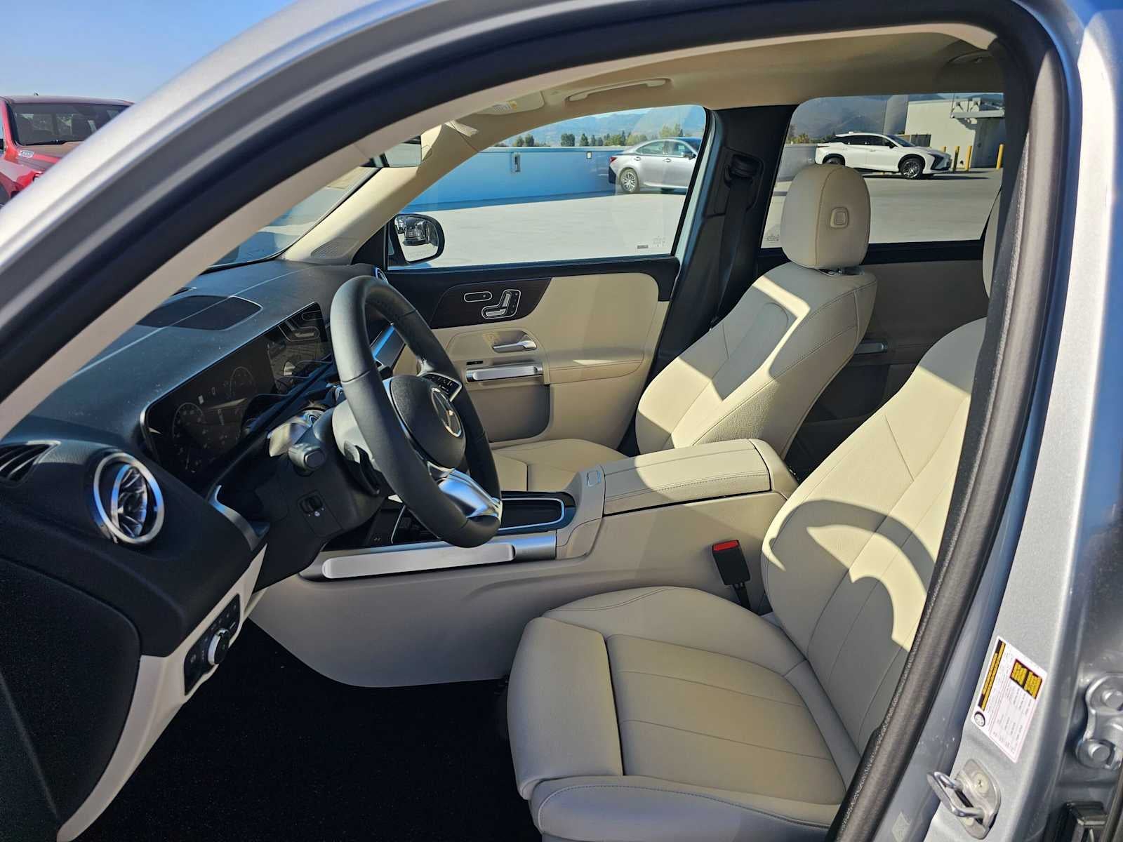 2026 Mercedes-Benz GLB 250 4MATIC® SUV