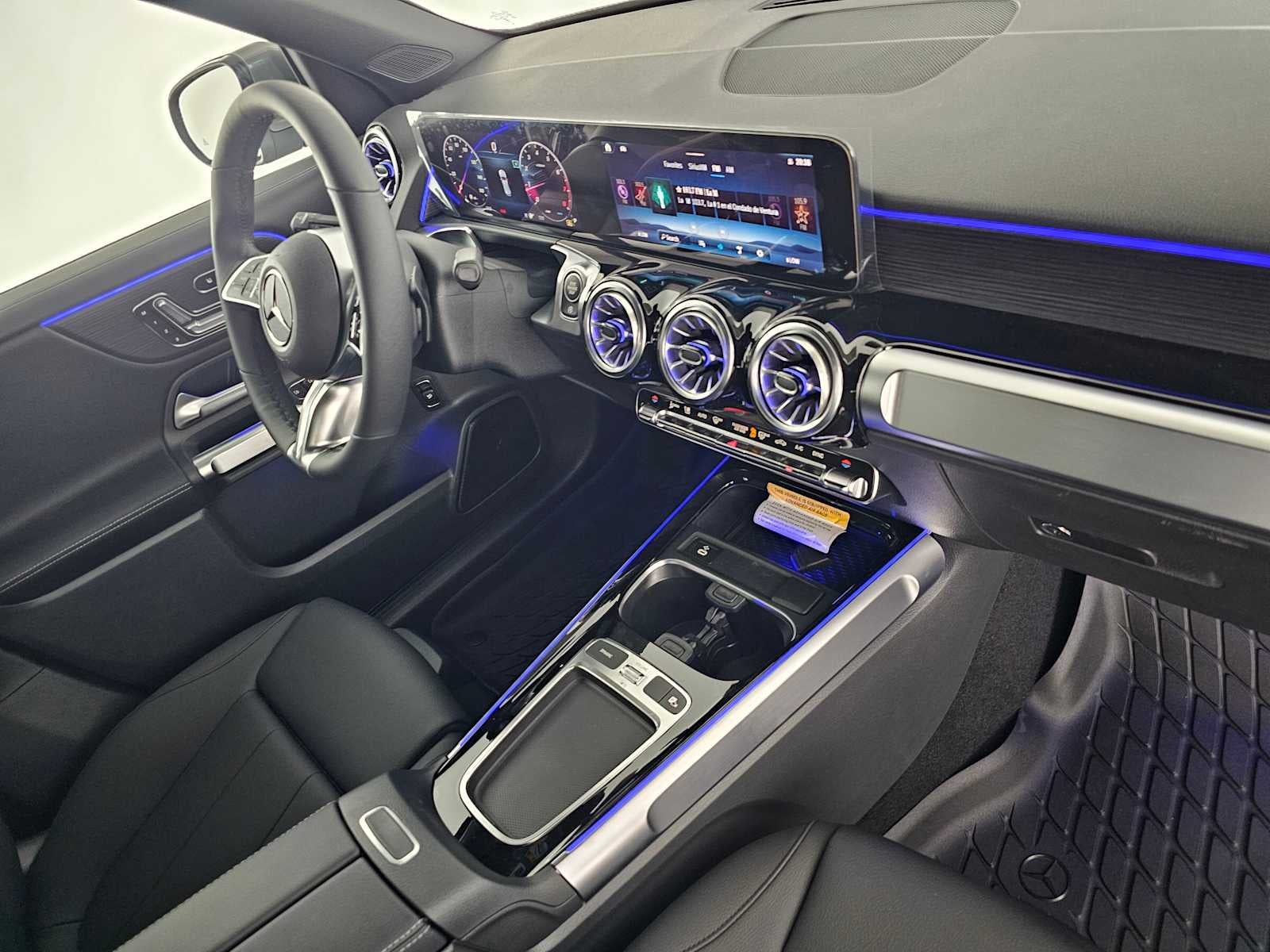 2026 Mercedes-Benz GLB 250 4MATIC® SUV