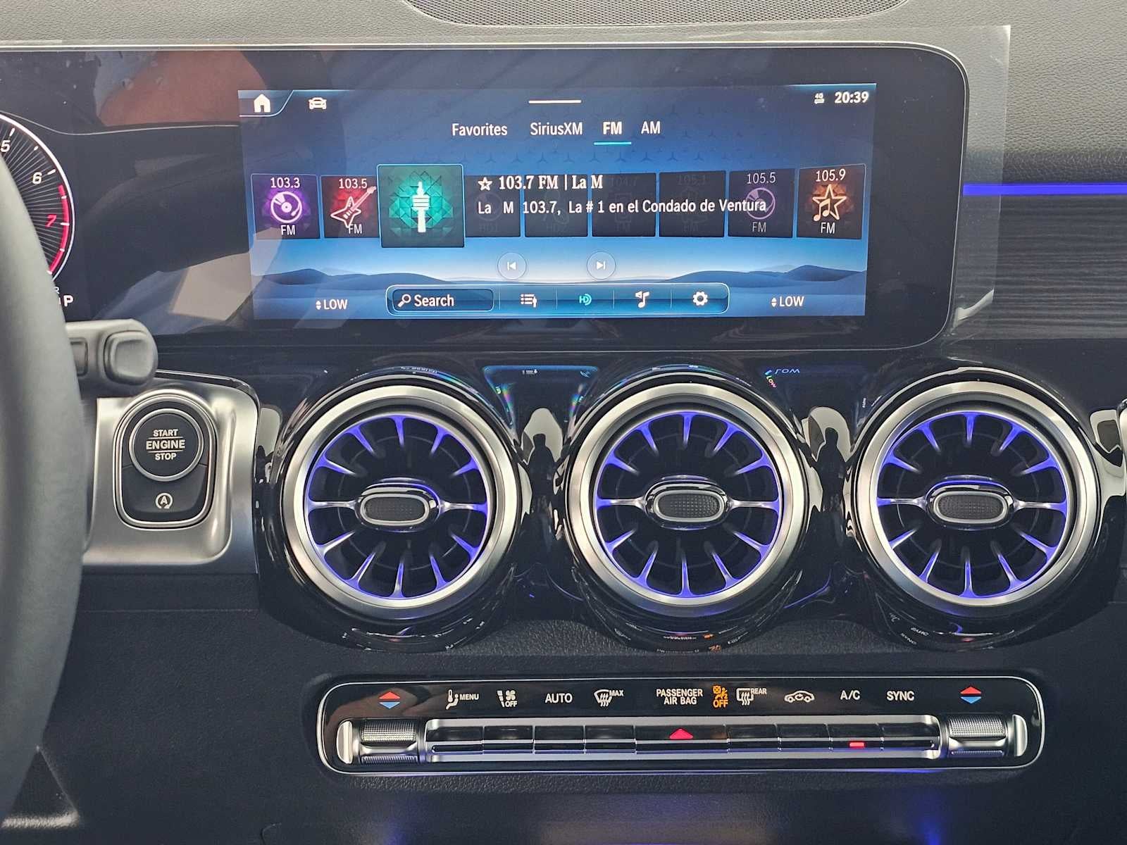 2026 Mercedes-Benz GLB 250 4MATIC® SUV