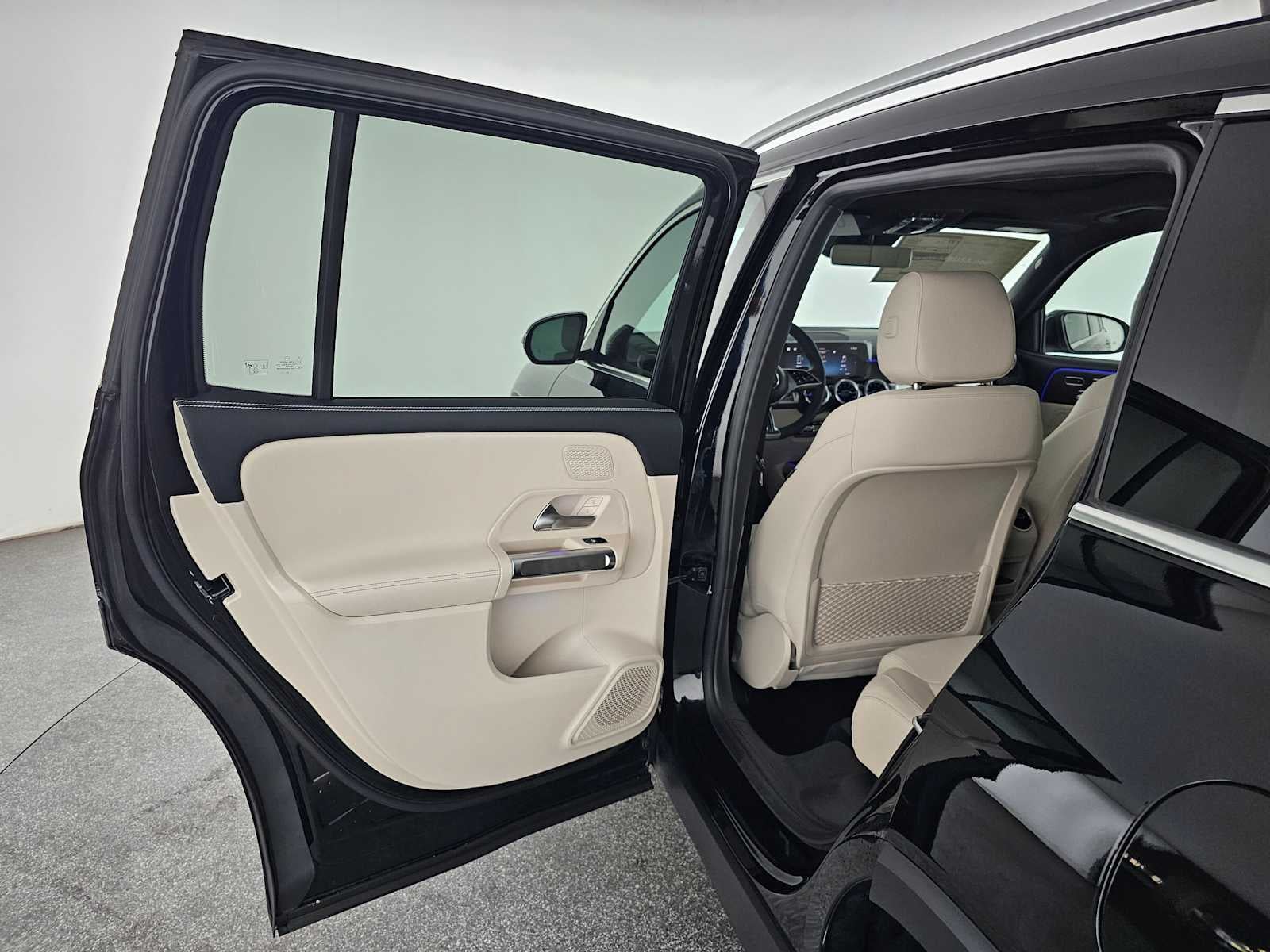 2026 Mercedes-Benz GLB 250 4MATIC® SUV