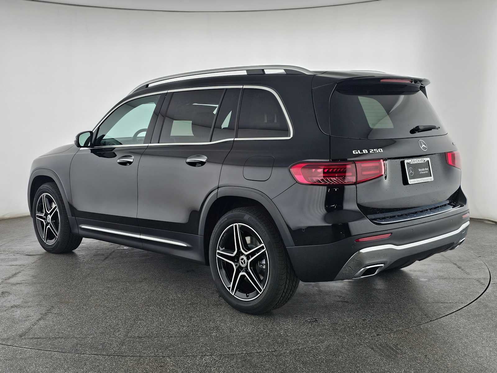 2026 Mercedes-Benz GLB 250 4MATIC® SUV